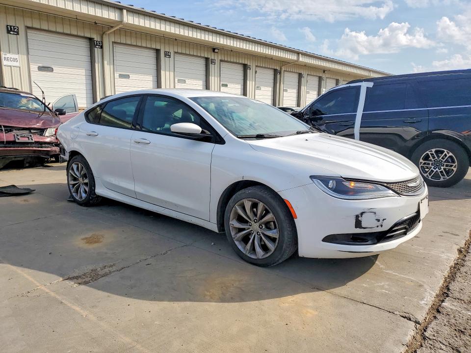2015 Chrysler 200 მანქანა იყიდება აუქციონზე, vin: 1C3CCCBB2FN752917, აუქციონის ნომერი: 53457826