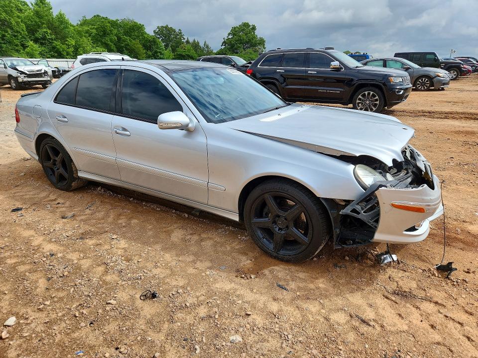 2009 Mercedes-benz E მანქანა იყიდება აუქციონზე, vin: WDBUF90X79B393173, აუქციონის ნომერი: 54779396