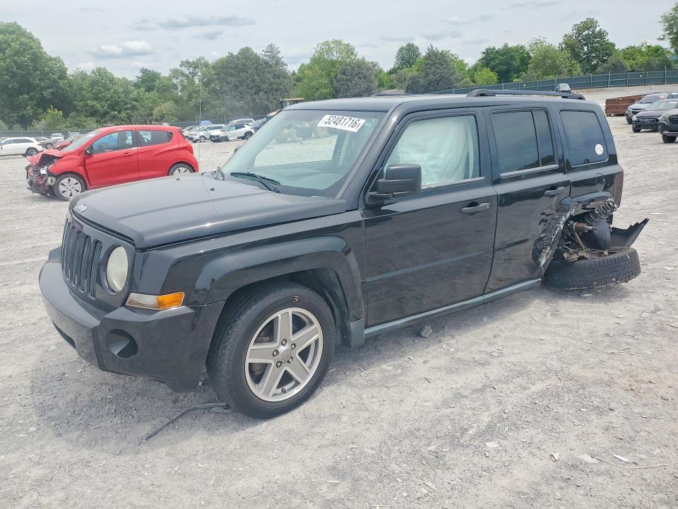 52481716 :رقم المزاد ، 1J8FF28W98D636717 vin ، 2008 Jeep Patriot مزاد بيع
