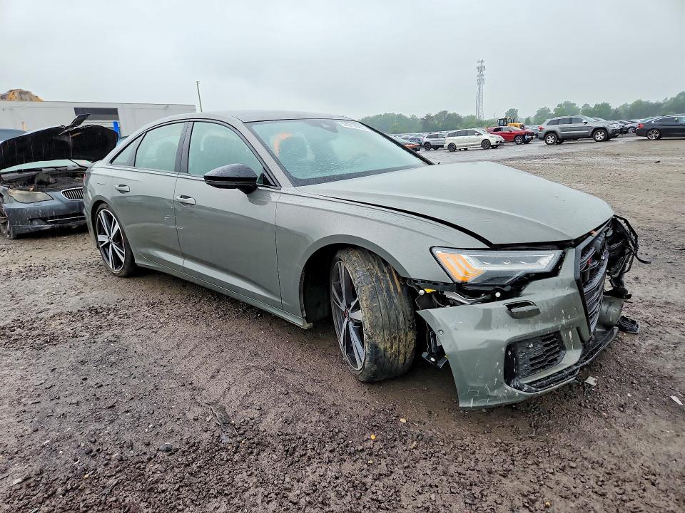 2022 Audi S6 მანქანა იყიდება აუქციონზე, vin: WAUFFBF2XNN020051, აუქციონის ნომერი: 54313586