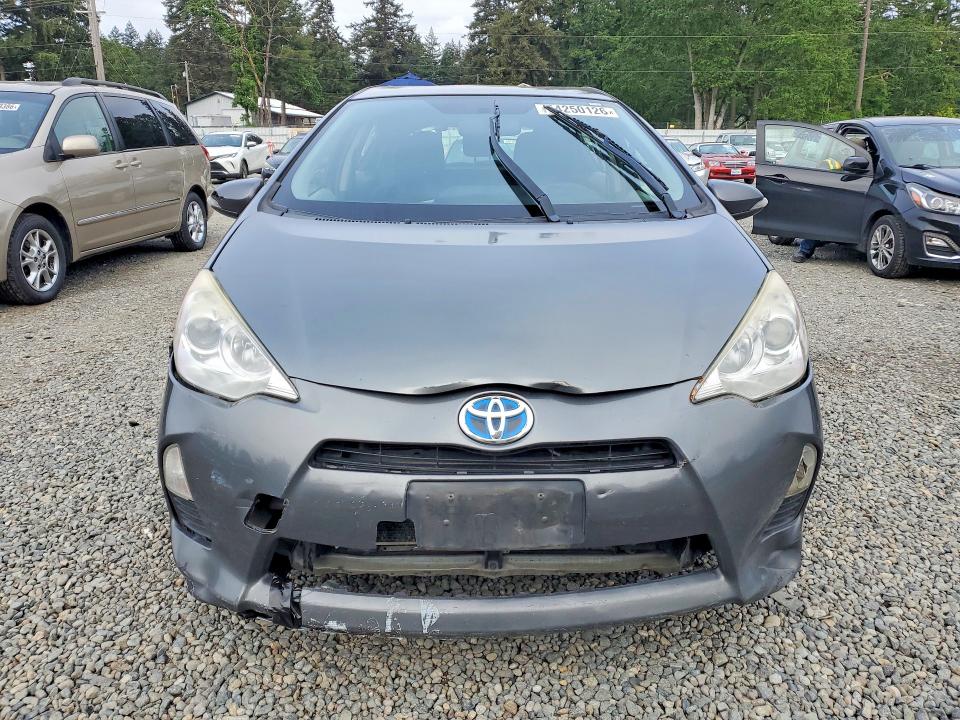 54250126 :رقم المزاد ، JTDKDTB32C1520379 vin ، 2012 Toyota Prius C مزاد بيع
