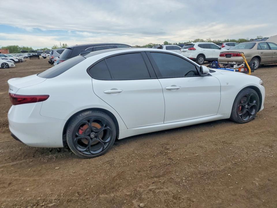 Продаж на аукціоні авто 2022 Alfa Romeo Giulia, vin: ZARFANBN5N7656664, номер лоту: 52254846