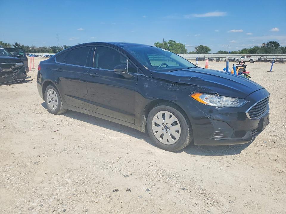 Продажа на аукционе авто 2020 Ford Fusion, vin: 3FA6P0G71LR169432, номер лота: 53429336