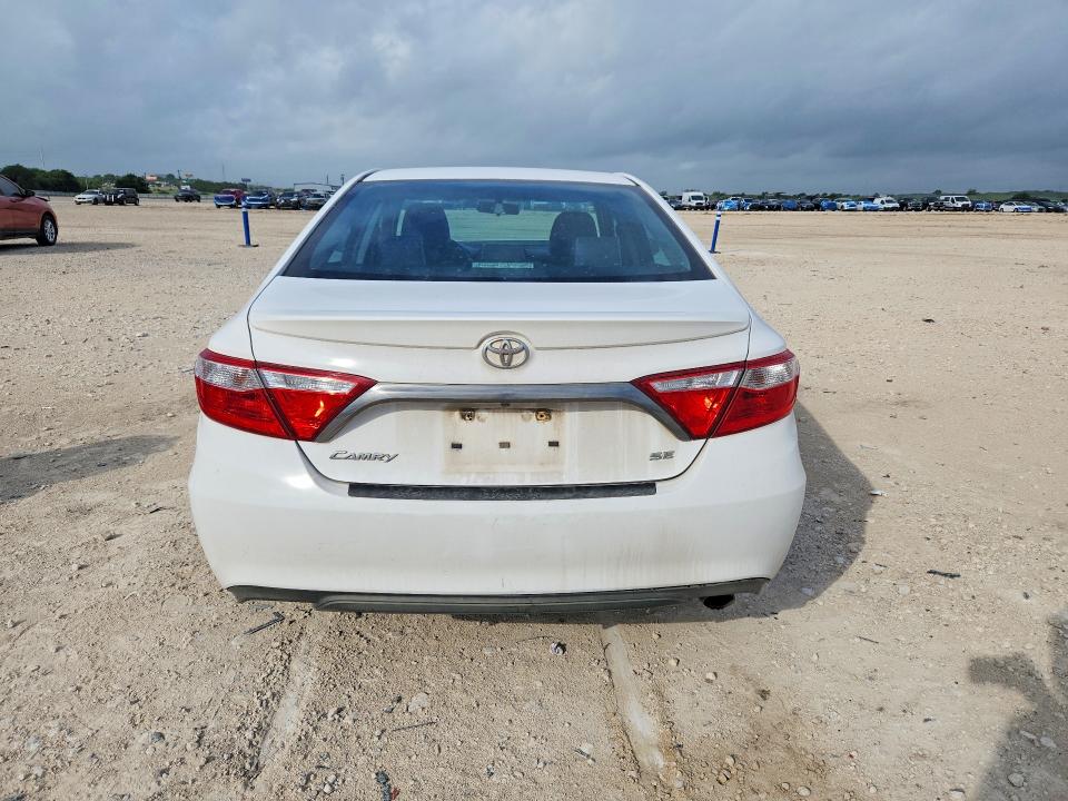 2016 Toyota Camry მანქანა იყიდება აუქციონზე, vin: 4T1BF1FKXGU257381, აუქციონის ნომერი: 54013806