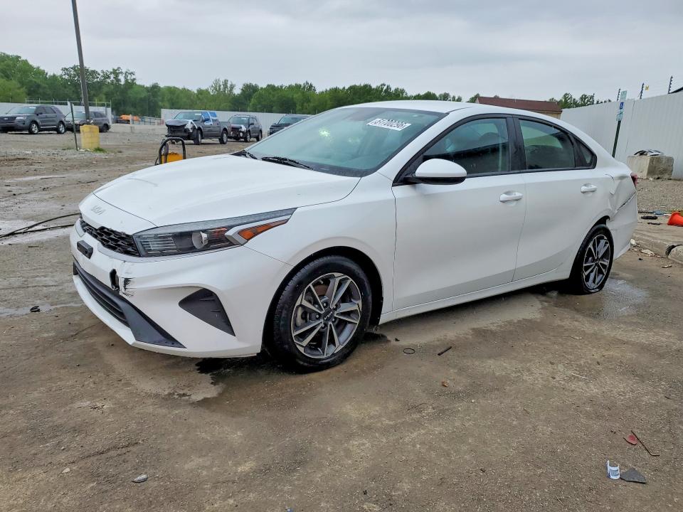 2022 Kia Forte მანქანა იყიდება აუქციონზე, vin: 3KPF24AD7NE466438, აუქციონის ნომერი: 51700296