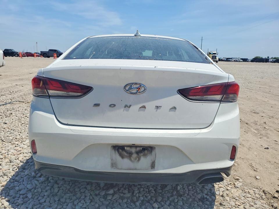 Продажа на аукционе авто 2018 Hyundai Sonata, vin: 5NPE34AF5JH622654, номер лота: 53137146