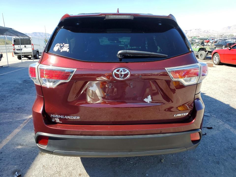 53195546 :رقم المزاد ، 5TDYKRFH9FS100330 vin ، 2015 Toyota Highlander مزاد بيع