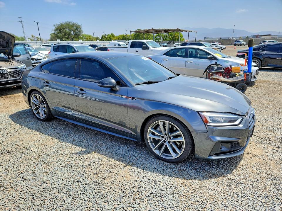 Продажа на аукционе авто 2019 Audi A5, vin: WAUFNCF5XKA010884, номер лота: 53444946
