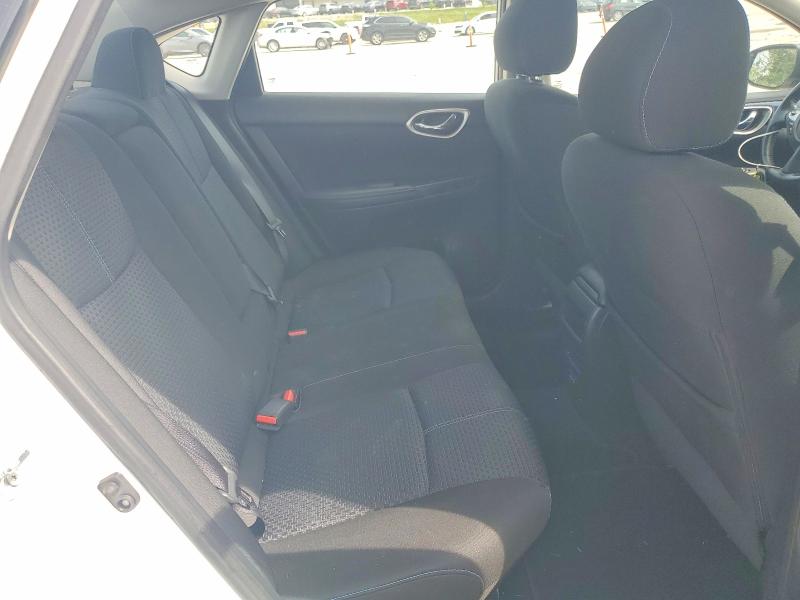 Продажа на аукционе авто 2018 Nissan Sentra, vin: 3N1AB7AP0JY269869, номер лота: 55279806