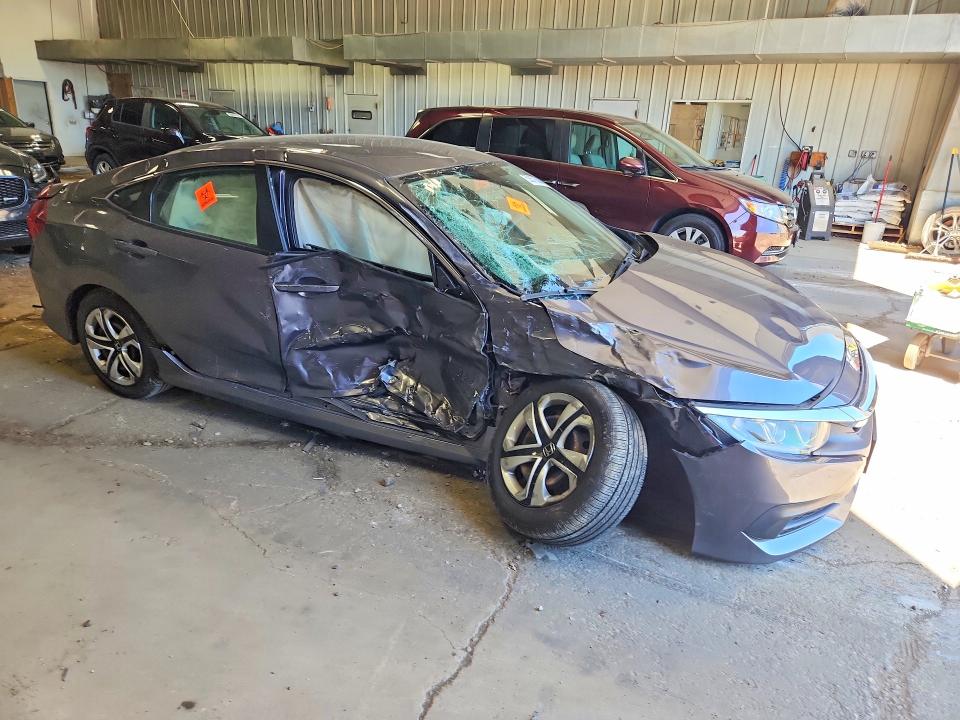 53573506 :رقم المزاد ، 19XFC2F54HE034798 vin ، 2017 Honda Civic مزاد بيع