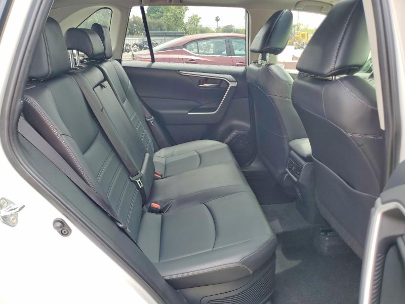 Продажа на аукционе авто 2025 Toyota Rav4, vin: JTMB6RFVXSJ069869, номер лота: 53141726