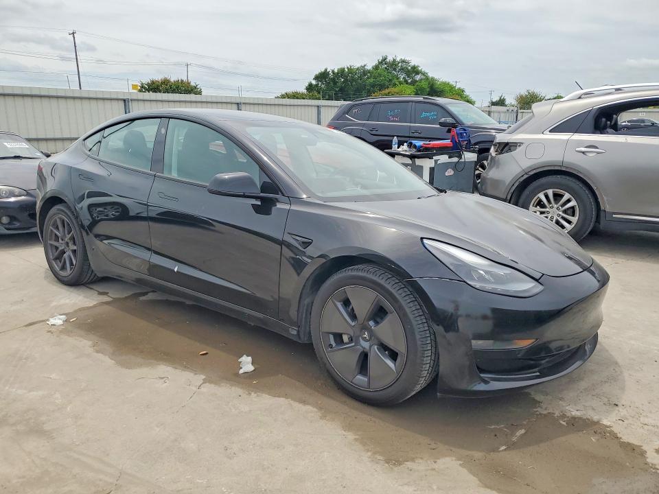 52085486 :رقم المزاد ، 5YJ3E1EA6MF064413 vin ، 2021 Tesla Model 3 مزاد بيع