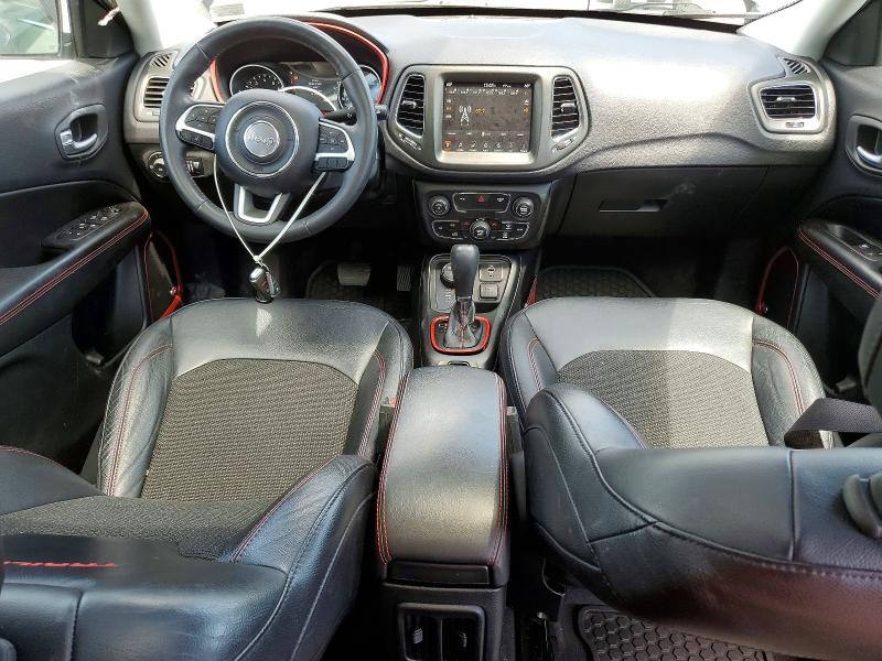 53210496 :رقم المزاد ، 3C4NJDDB8HT689497 vin ، 2017 Jeep Compass مزاد بيع