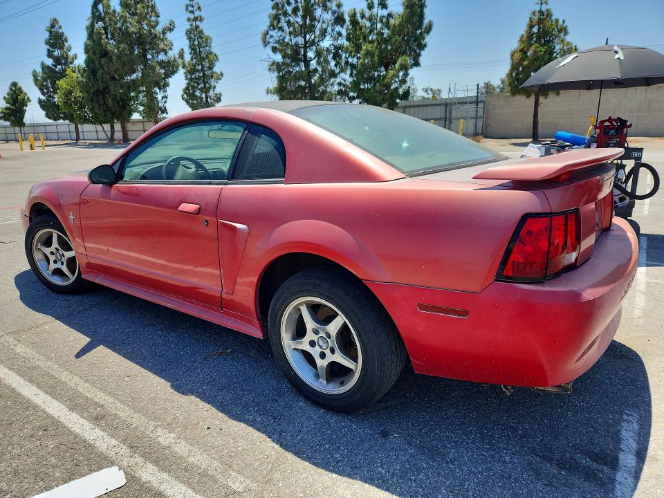 54488896 :رقم المزاد ، 1FAFP40451F203583 vin ، 2001 Ford Mustang مزاد بيع