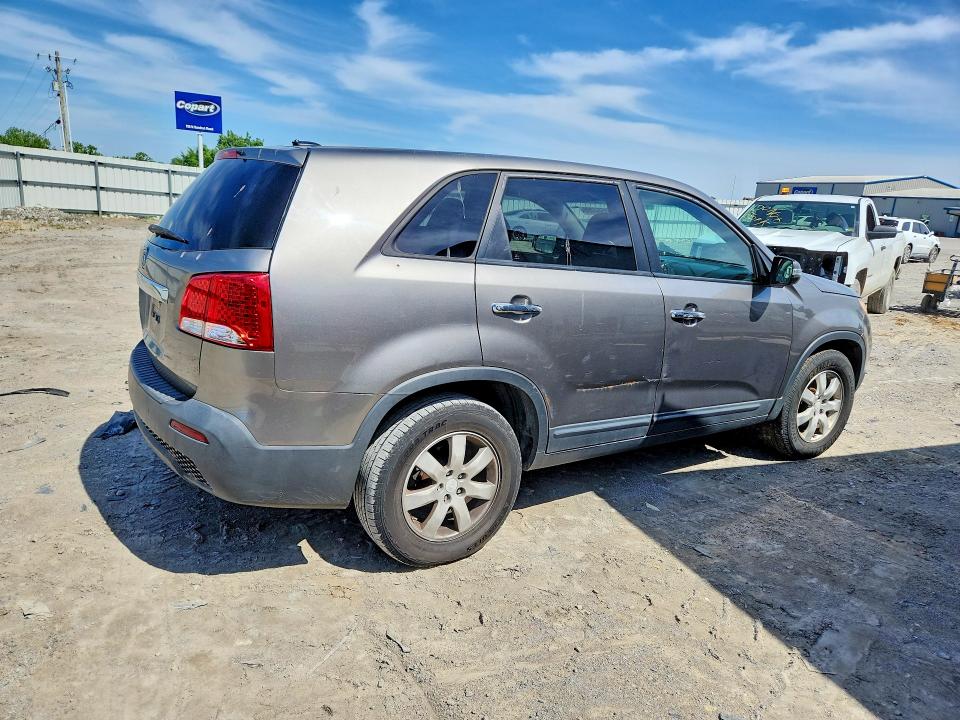 Продажа на аукционе авто 2011 Kia Sorento, vin: 5XYKT3A14BG136136, номер лота: 51564466