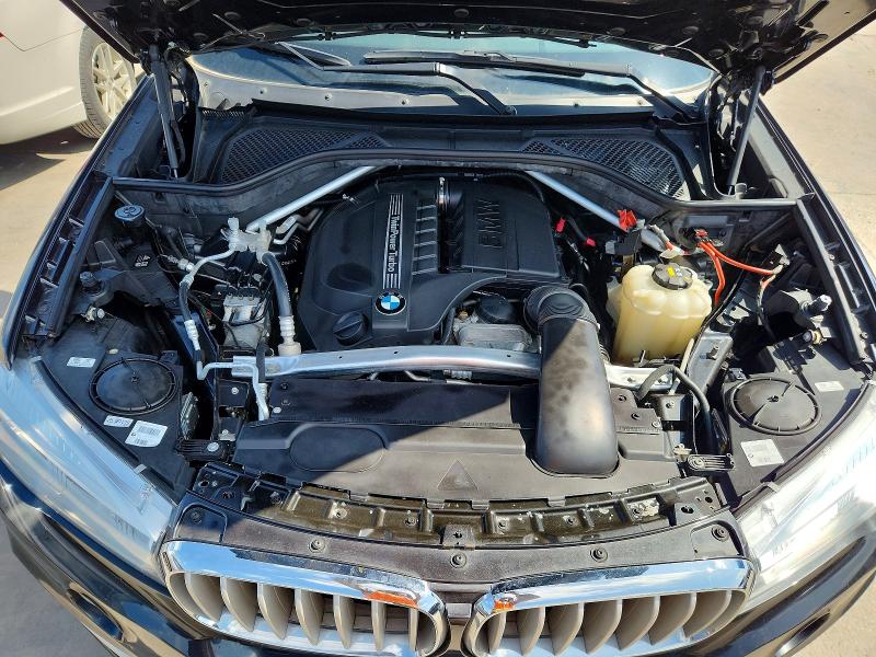 Продажа на аукционе авто 2018 Bmw X5, vin: 5UXKR0C54J0Y02637, номер лота: 54471026