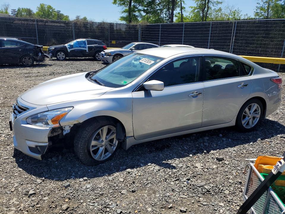 Продажа на аукционе авто 2015 Nissan Altima, vin: 1N4AL3AP5FC256768, номер лота: 53152826
