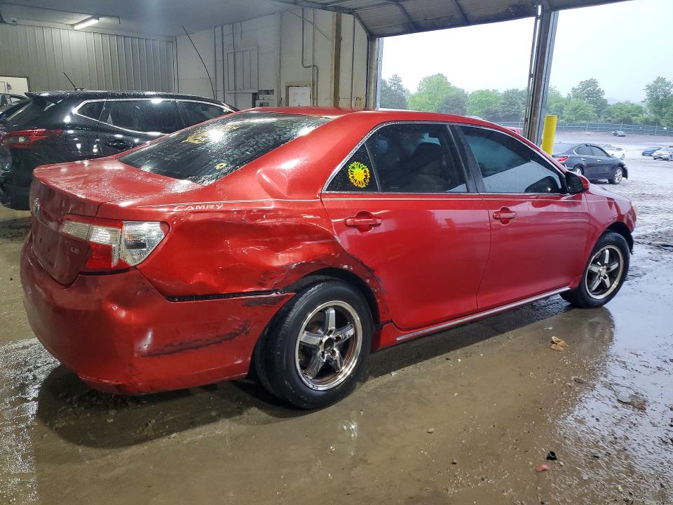 52222186 :رقم المزاد ، 4T1BF1FK5CU506518 vin ، 2012 Toyota Camry مزاد بيع