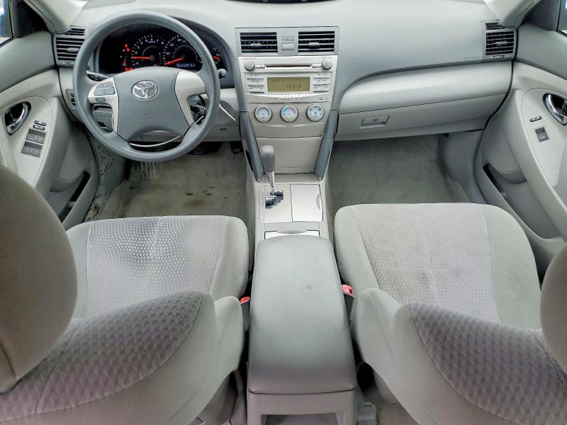 2010 Toyota Camry მანქანა იყიდება აუქციონზე, vin: 4T1BF3EK7AU024692, აუქციონის ნომერი: 54620676