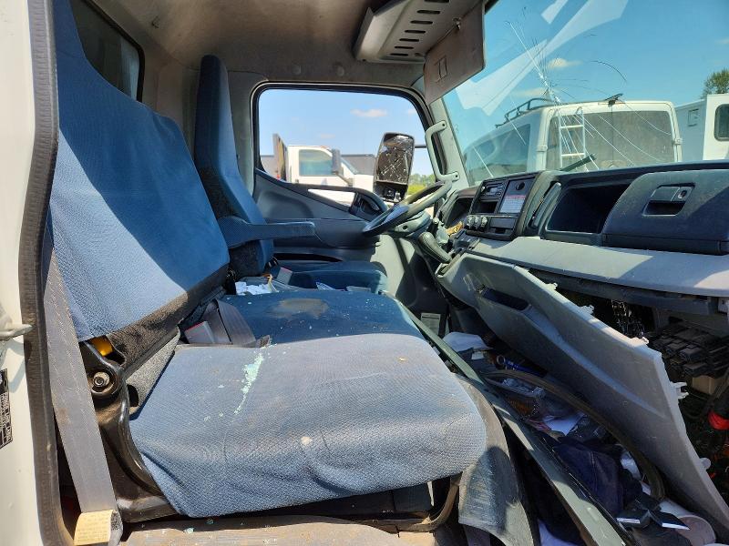 Продаж на аукціоні авто 2012 Mitsubishi Fec72s, vin: JL6BNG1A9CK000847, номер лоту: 52341306