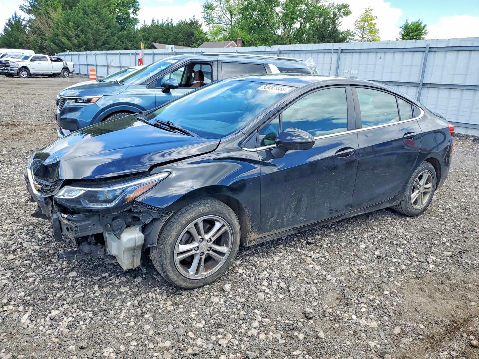Продаж на аукціоні авто 2018 Chevrolet Cruze, vin: 1G1BE5SM4J7246669, номер лоту: 53887046