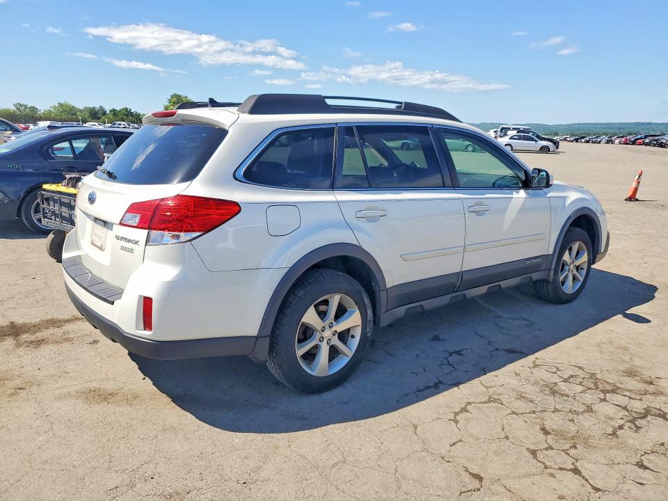 Продажа на аукционе авто 2014 Subaru Outback, vin: 4S4BRBLC7E3244780, номер лота: 54733536
