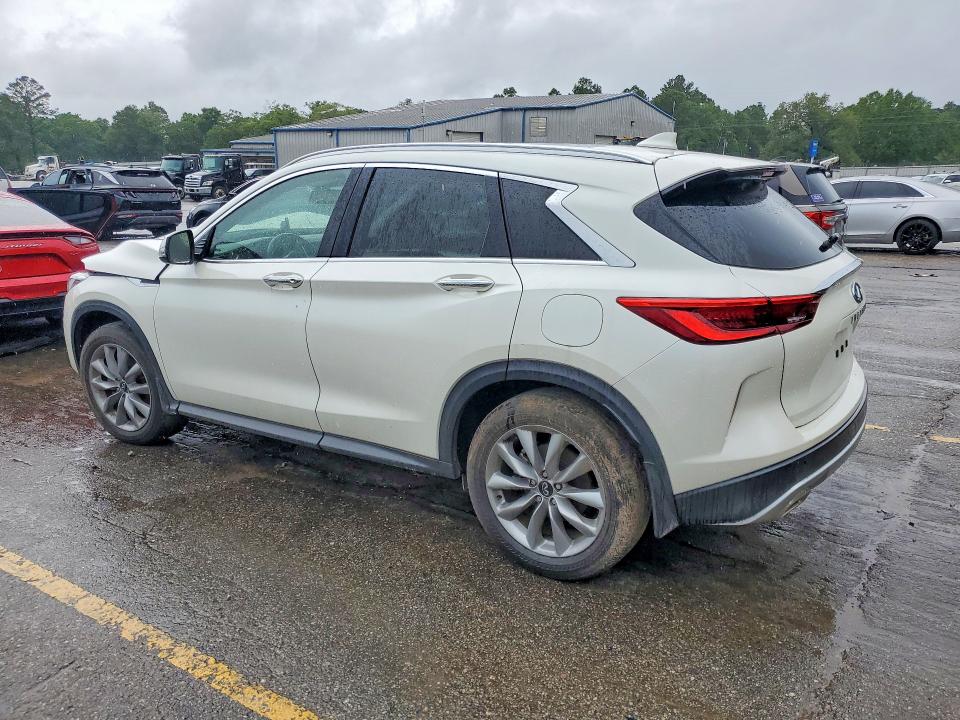 54670816 :رقم المزاد ، 3PCAJ5BA8MF122388 vin ، 2021 Infiniti Qx50 مزاد بيع