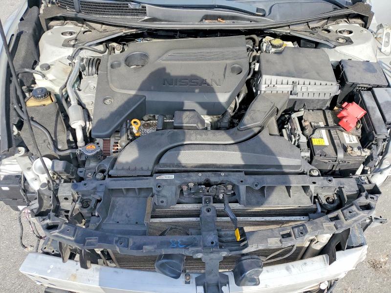 Продажа на аукционе авто 2018 Nissan Altima, vin: 1N4AL3AP9JC177502, номер лота: 54838436