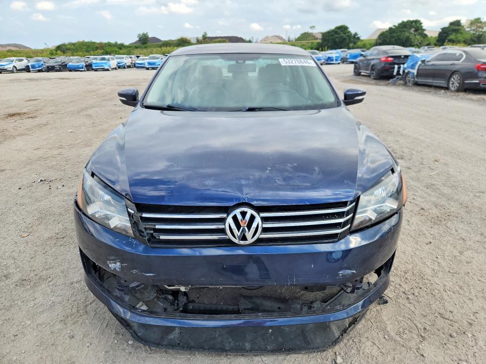 53270846 :رقم المزاد ، 1VWBP7A38DC072071 vin ، 2013 Volkswagen Passat مزاد بيع
