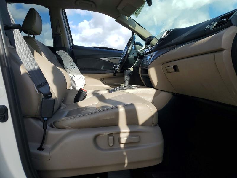 Продажа на аукционе авто 2019 Honda Pilot, vin: 5FNYF5H50KB032627, номер лота: 54211836