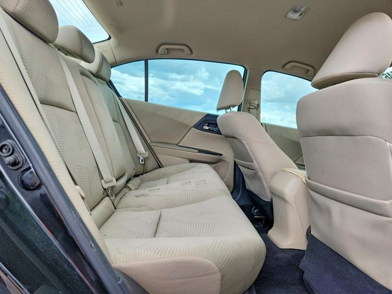 54635666 :رقم المزاد ، 1HGCR2F35FA236065 vin ، 2015 Honda Accord مزاد بيع