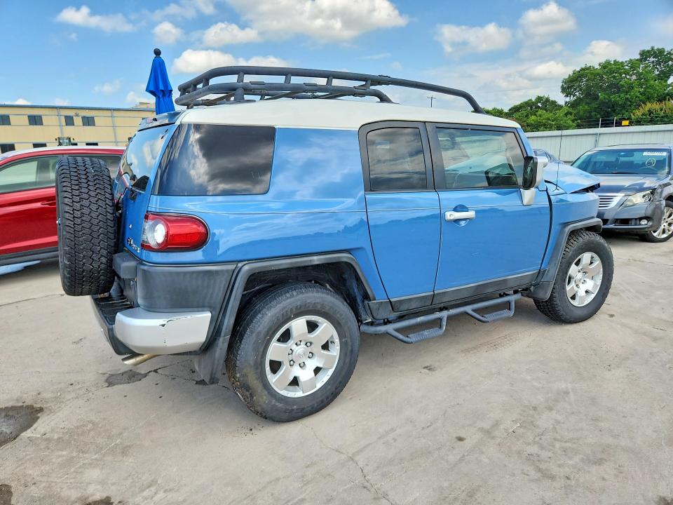 2012 Toyota Fj Cruiser მანქანა იყიდება აუქციონზე, vin: JTEZU4BF0CK012528, აუქციონის ნომერი: 54763826