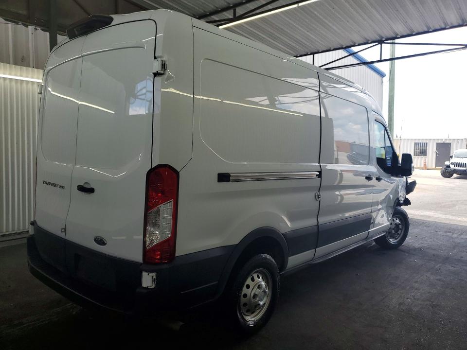 2022 Ford Transit მანქანა იყიდება აუქციონზე, vin: 1FTBR1C8XNKA00721, აუქციონის ნომერი: 50334586
