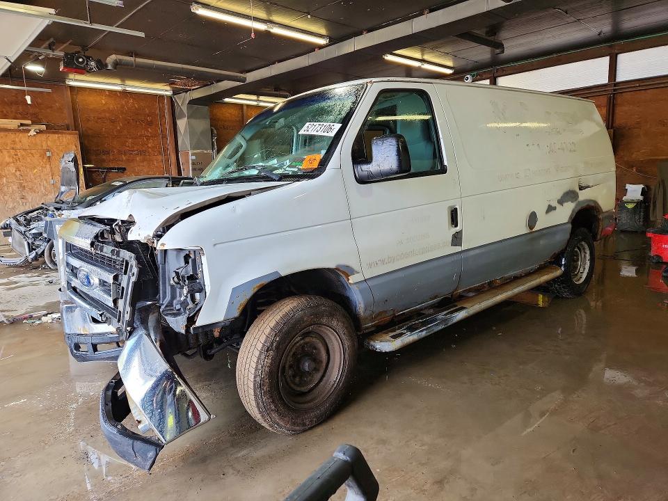 52173106 :رقم المزاد ، 1FTNE2EW6BDA56696 vin ، 2011 Ford Econoline مزاد بيع
