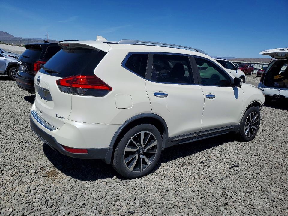 Auction sale of the 2017 Nissan Rogue, vin: JN8AT2MV1HW016623, lot number: 53274546