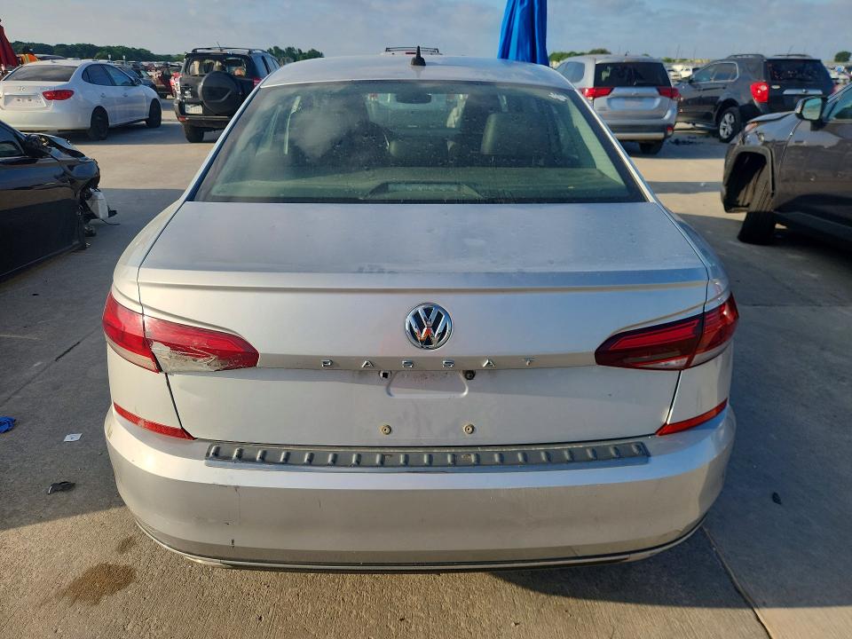 Продажа на аукционе авто 2021 Volkswagen Passat, vin: 1VWSA7A33MC014984, номер лота: 53954426