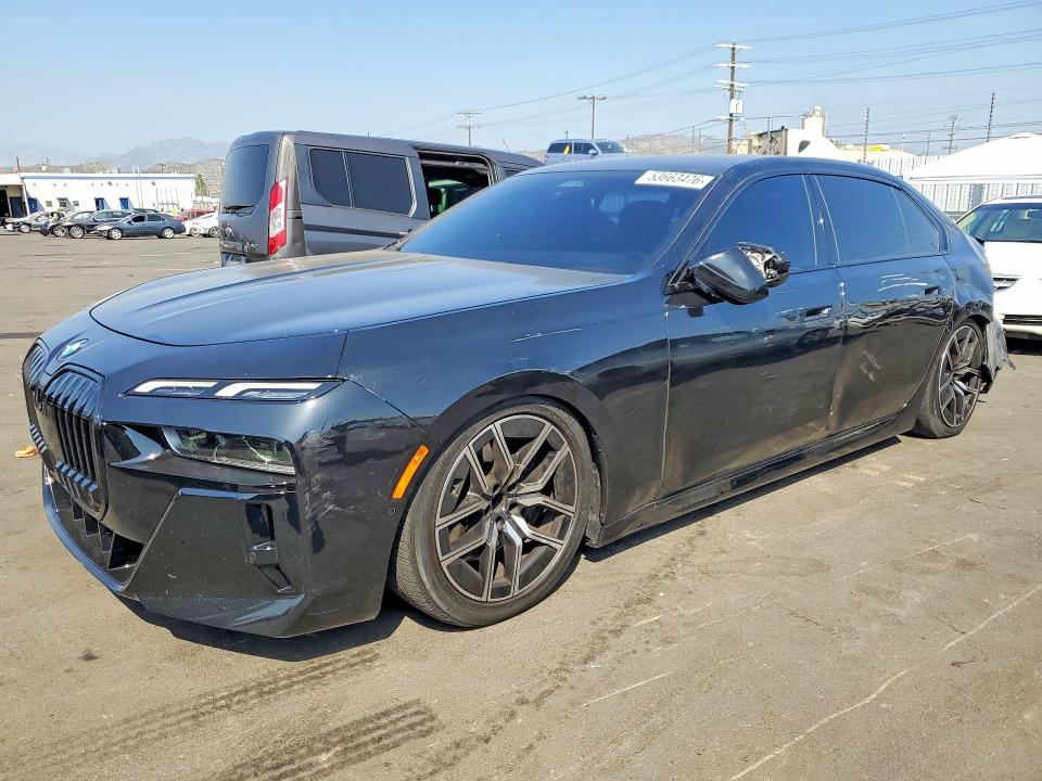 53663476 :رقم المزاد ، WBA23EH05PCN46574 vin ، 2023 Bmw 740 مزاد بيع