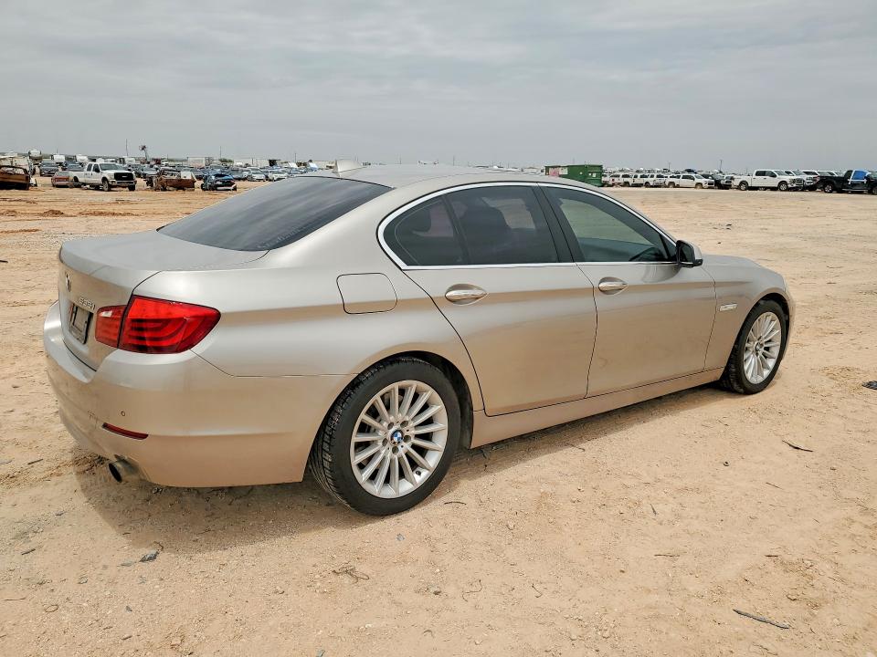 2013 Bmw 535 მანქანა იყიდება აუქციონზე, vin: WBAFR7C52DC821098, აუქციონის ნომერი: 55423766