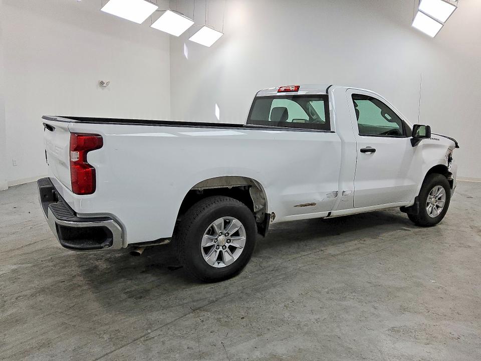 Продажа на аукционе авто 2025 Chevrolet Silverado, vin: 3GCNAAEK2SG262362, номер лота: 51300556
