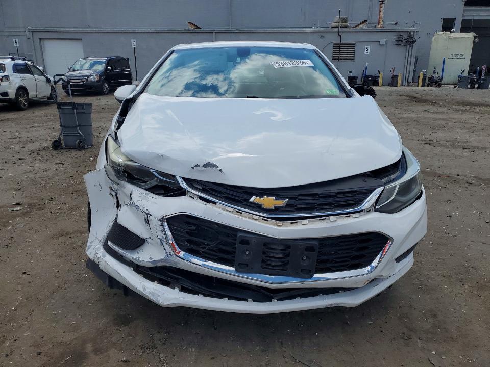 Продаж на аукціоні авто 2017 Chevrolet Cruze 4d Prm, vin: 1G1BE5SM0H7217499, номер лоту: 53812336