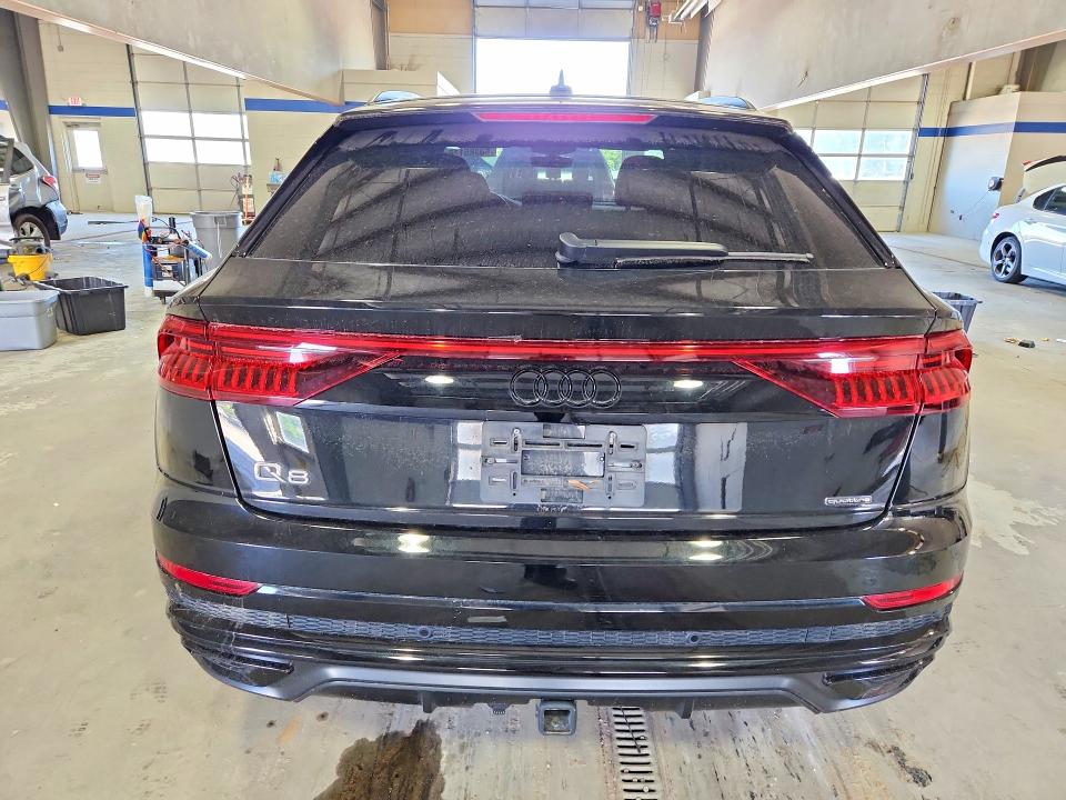 Продаж на аукціоні авто 2022 Audi Q8, vin: WA1EVBF12ND014513, номер лоту: 50365126