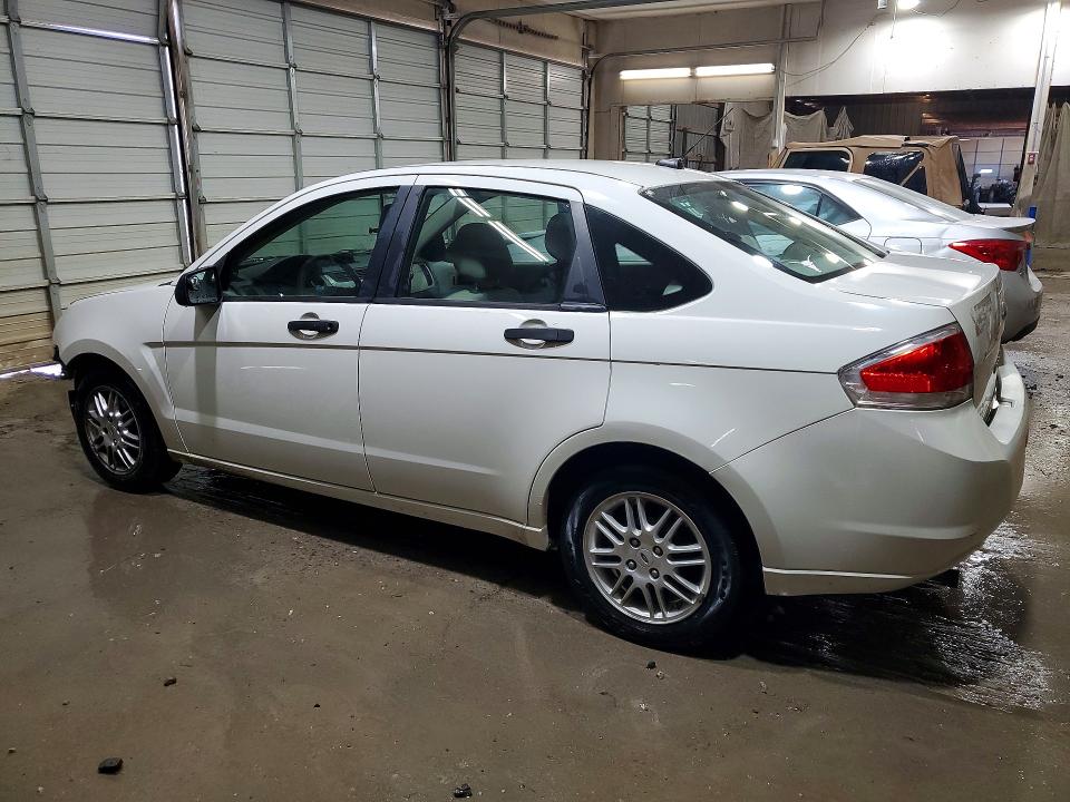 52384926 :رقم المزاد ، 1FAHP3FN3AW174698 vin ، 2010 Ford Focus مزاد بيع