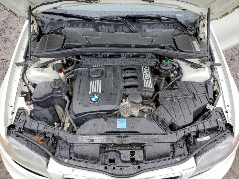 54676176 :رقم المزاد ، WBAUL7C50BVM80715 vin ، 2011 Bmw 128 مزاد بيع