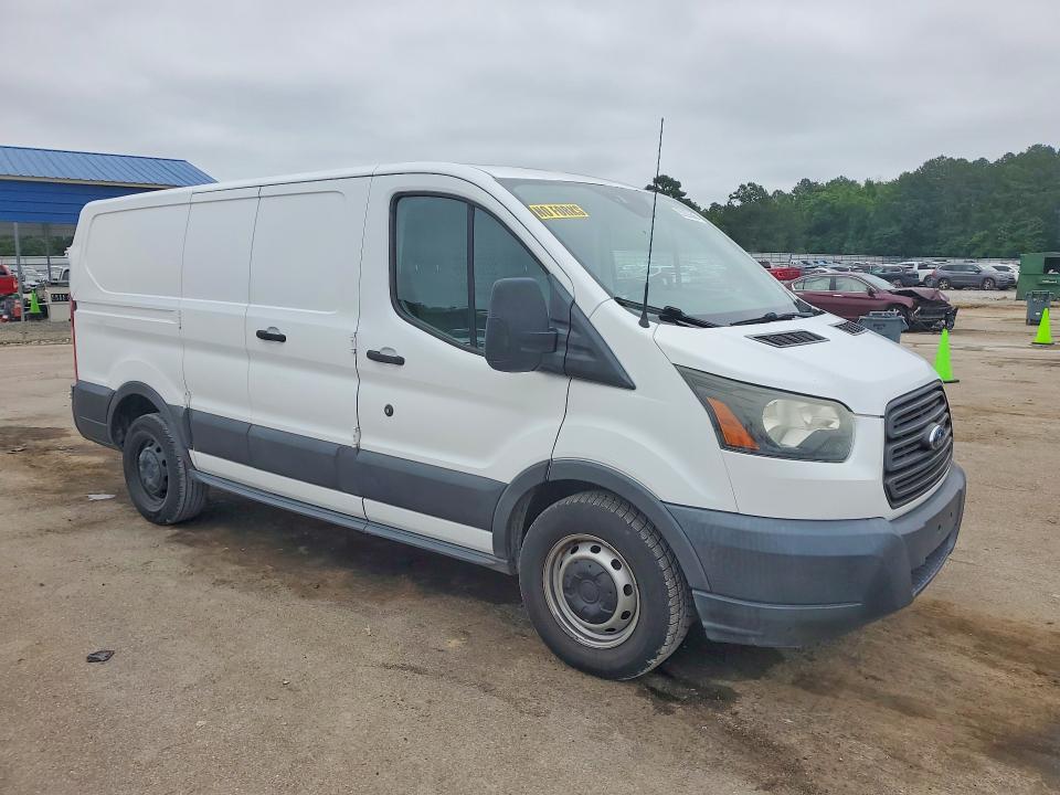 53205606 :رقم المزاد ، 1FTYE1ZM4GKA01473 vin ، 2016 Ford Transit مزاد بيع
