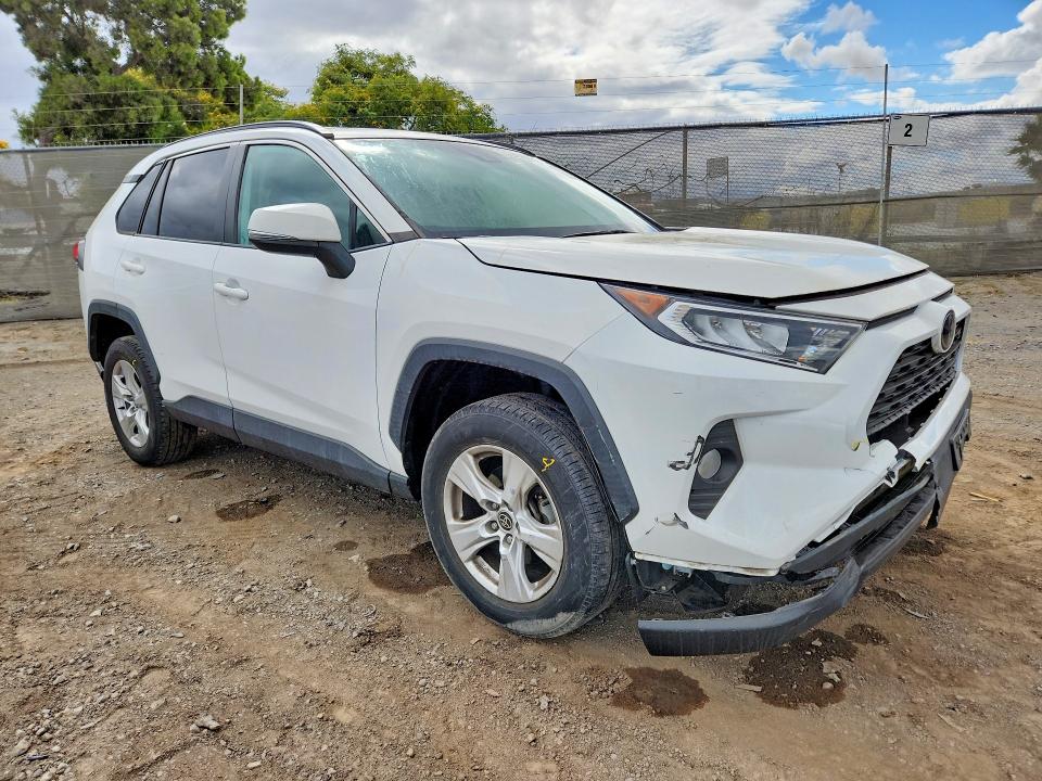 Продажа на аукционе авто 2021 Toyota Rav4, vin: 2T3W1RFV3MW125137, номер лота: 54551146