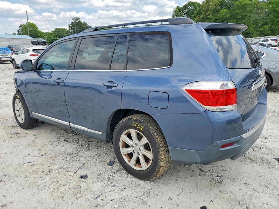 2012 Toyota Highlander მანქანა იყიდება აუქციონზე, vin: 5TDZK3EH5CS073688, აუქციონის ნომერი: 53239456