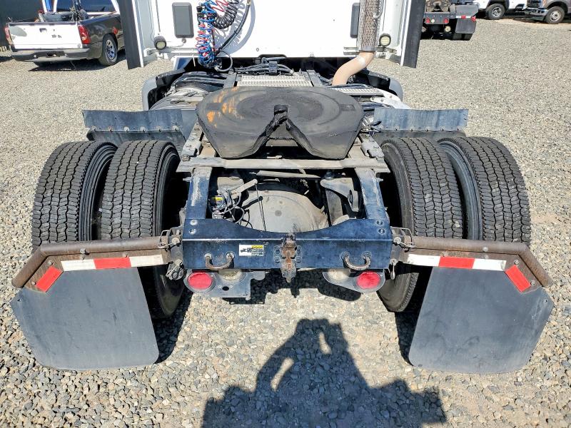 Продажа на аукционе авто 2018 Peterbilt 579, vin: 1XPBA48X5JD478146, номер лота: 53847456
