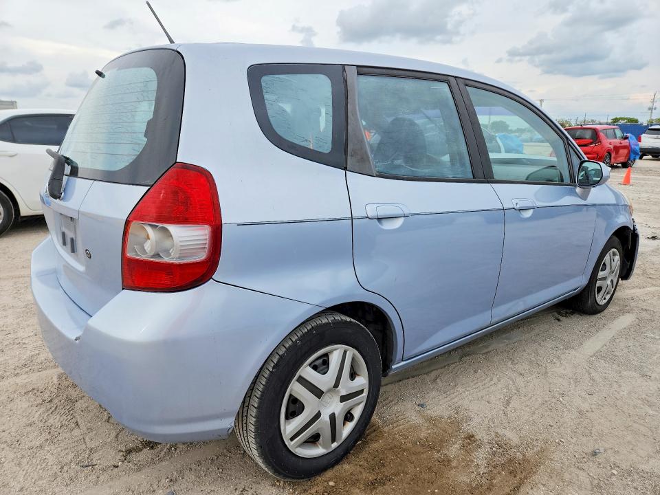 53207676 :رقم المزاد ، JHMGD38438S000908 vin ، 2008 Honda Fit مزاد بيع