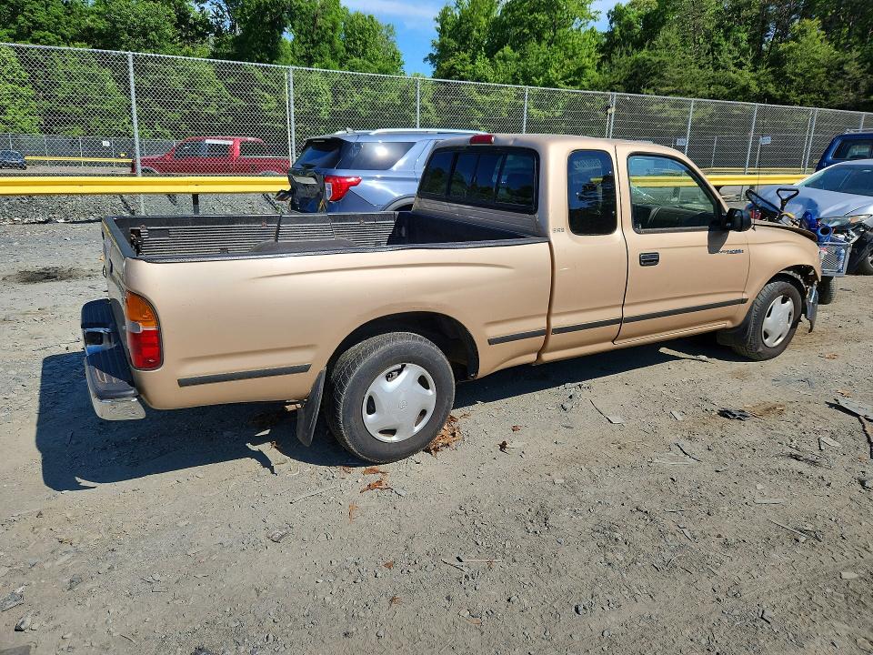 51920716 :رقم المزاد ، 4TAVL52N6YZ676636 vin ، 2000 Toyota Tacoma مزاد بيع