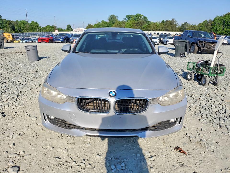 2012 Bmw 328 მანქანა იყიდება აუქციონზე, vin: WBA3A5C52CF341591, აუქციონის ნომერი: 54316486
